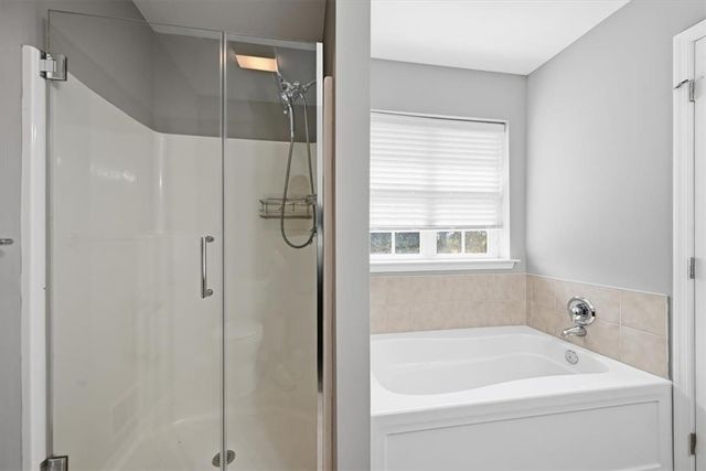 1570 Deena Drive, Easton, PA 18040