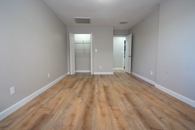404 Langley Road 301, Newton, MA 02459