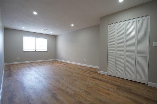 404 Langley Road 301, Newton, MA 02459