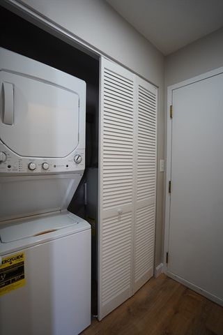 404 Langley Road 301, Newton, MA 02459
