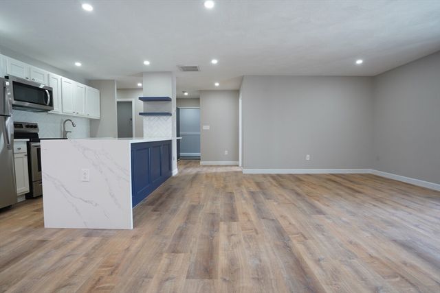 404 Langley Road 301, Newton, MA 02459