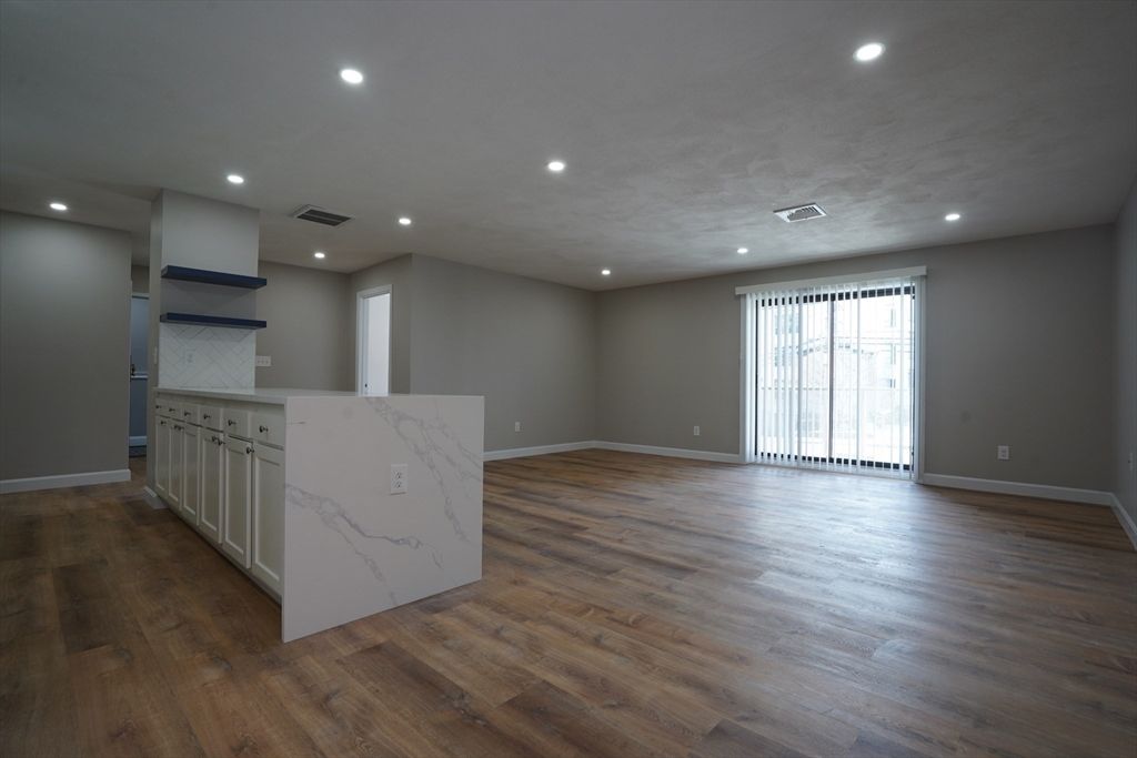 404 Langley Road 301, Newton, MA 02459
