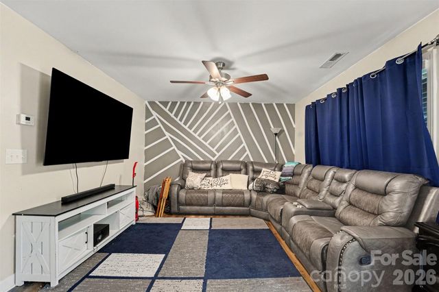 815 Sunset Drive, Salisbury, NC 28147