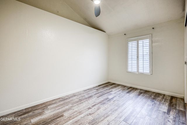 5733 SAPLINAS Road, El Paso, TX 79932