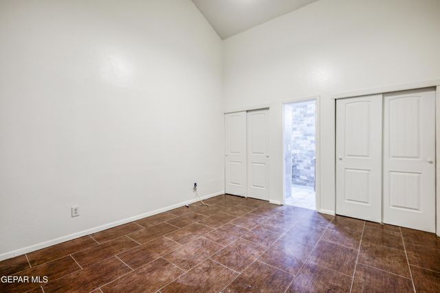5733 SAPLINAS Road, El Paso, TX 79932