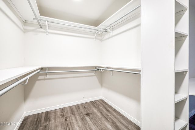 5733 SAPLINAS Road, El Paso, TX 79932