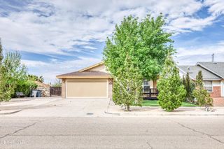 5733 SAPLINAS Road, El Paso, TX 79932