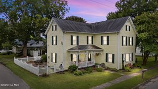 510 Broad Street, Oriental, NC 28571