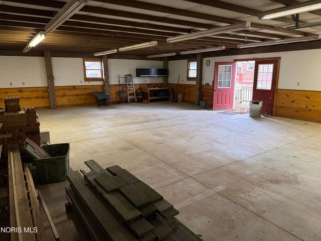 26810 Woodland Court, Millbury, OH 43447