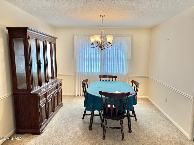 26810 Woodland Court, Millbury, OH 43447