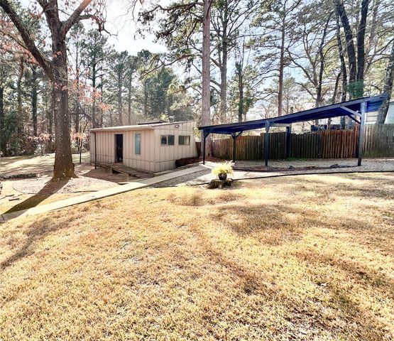 6791 Valley View Drive, Frankston, TX 75763