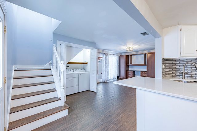 8912 S Ryan Road HOUSE, Hometown, IL 60456