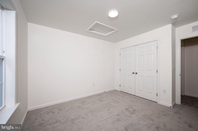 2447 SPRING WATER CIR, Lancaster, PA 17601