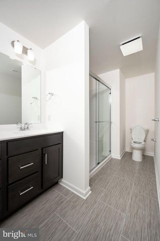 2447 SPRING WATER CIR, Lancaster, PA 17601