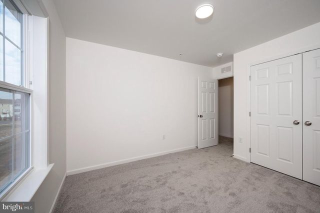 2447 SPRING WATER CIR, Lancaster, PA 17601