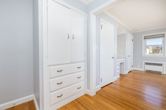 72 Mohegan Drive, West Hartford, CT 06117