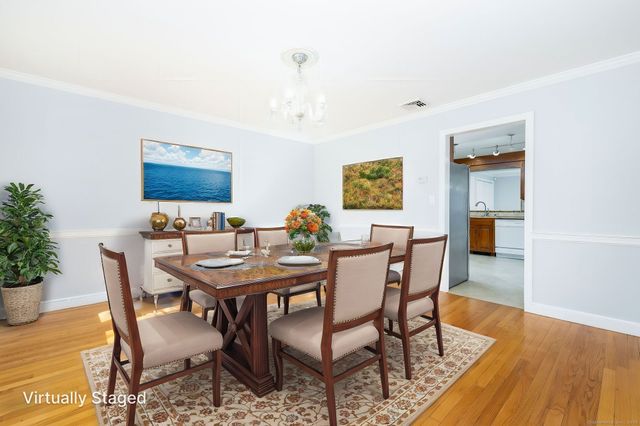 72 Mohegan Drive, West Hartford, CT 06117