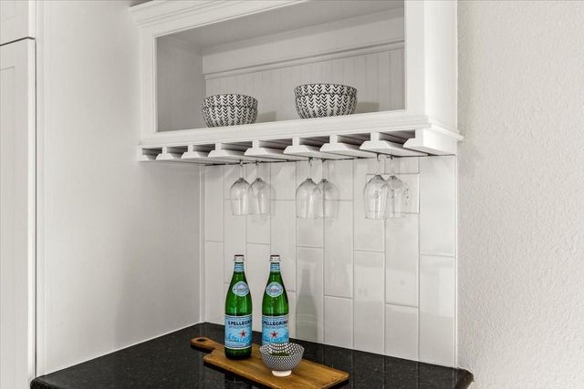 2006 17th Avenue N, Texas City, TX 77590