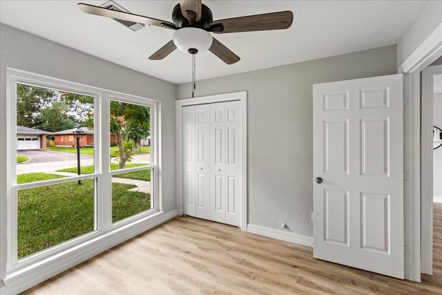 2006 17th Avenue N, Texas City, TX 77590