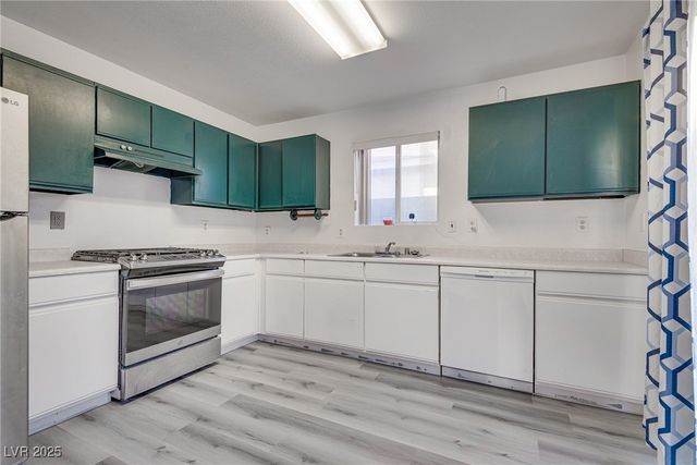 6439 Wadsworth Court, Las Vegas, NV 89156