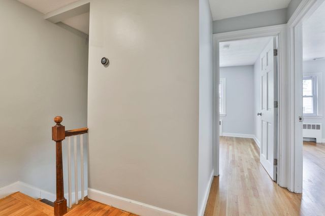 10 Rose Ave 10, Watertown, MA 02472