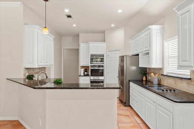 2508 Russwood Drive, Flower Mound, TX 75028