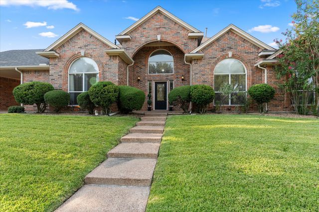 2508 Russwood Drive, Flower Mound, TX 75028