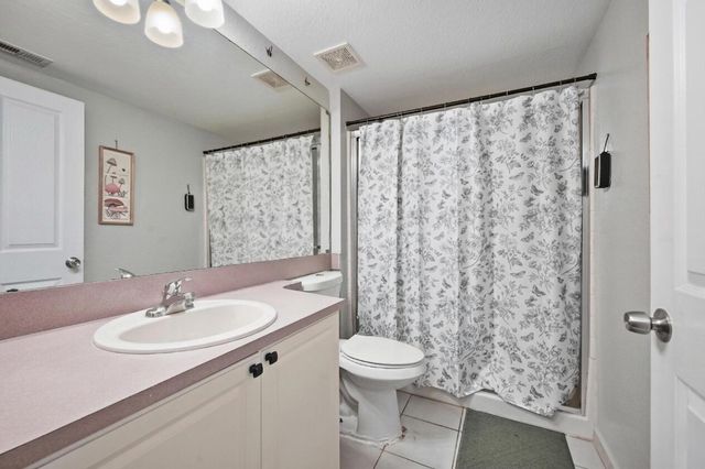 6450 W Sample Road 6450, Coral Springs, FL 33067