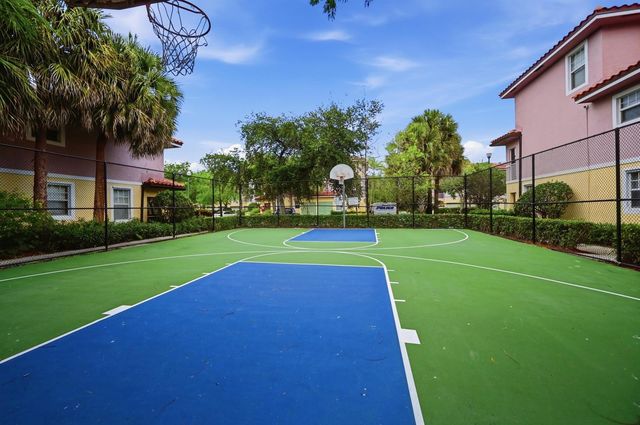 6450 W Sample Road 6450, Coral Springs, FL 33067