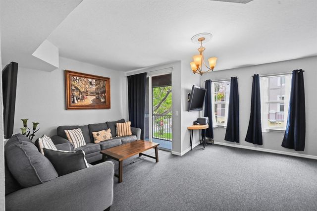 6450 W Sample Road 6450, Coral Springs, FL 33067