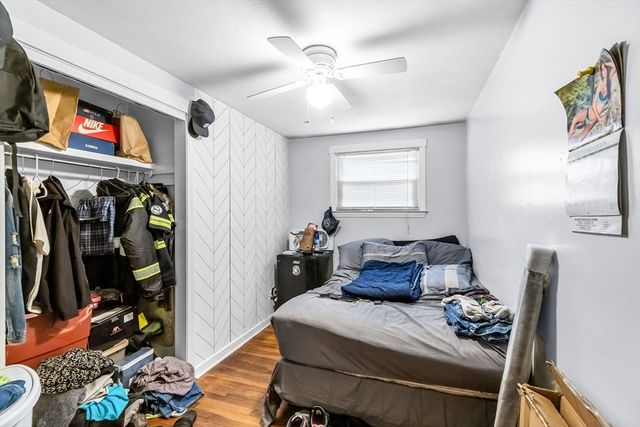 101 Regal St, Springfield, MA 01118