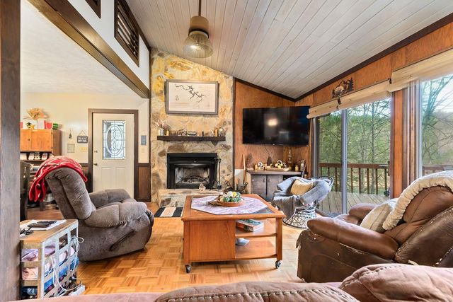 899 Lonesome Pine Road, Murphy, NC 28906