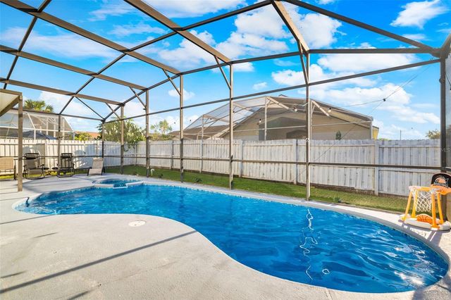 137 S ROMA WAY, Kissimmee, FL 34746