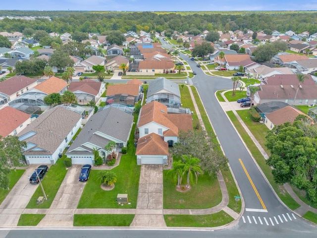 137 S ROMA WAY, Kissimmee, FL 34746