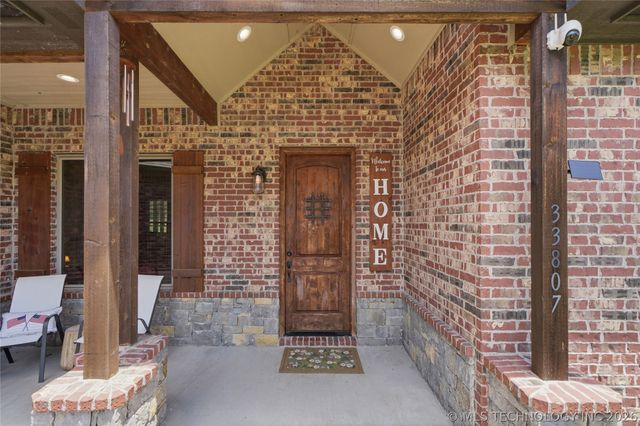 33807 E 703 Drive, Wagoner, OK 74467