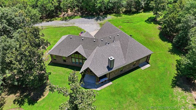 33807 E 703 Drive, Wagoner, OK 74467