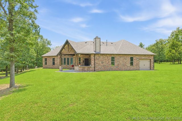 33807 E 703 Drive, Wagoner, OK 74467