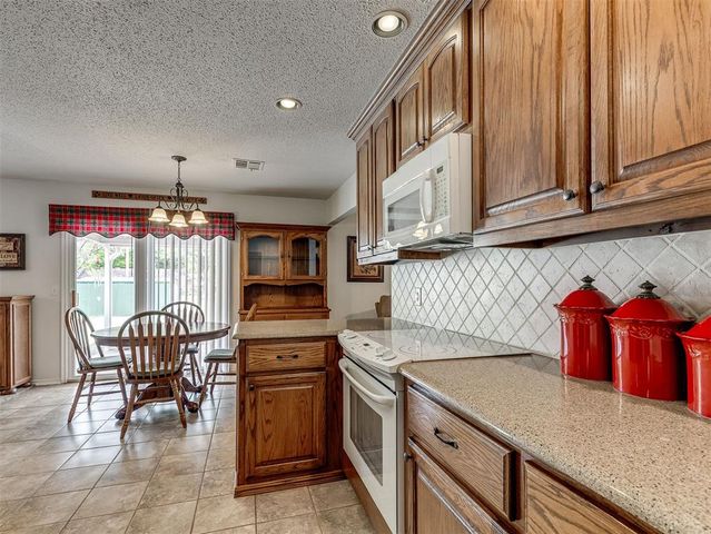 609 Mark Drive, Del City, OK 73115