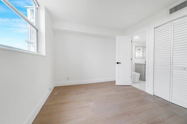 5301 NW 2nd Avenue 407, Boca Raton, FL 33487