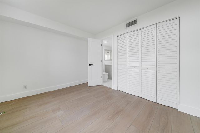 5301 NW 2nd Avenue 407, Boca Raton, FL 33487