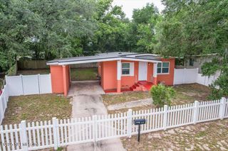 6160 STRAWFLOWER Place, Jacksonville, FL 32209