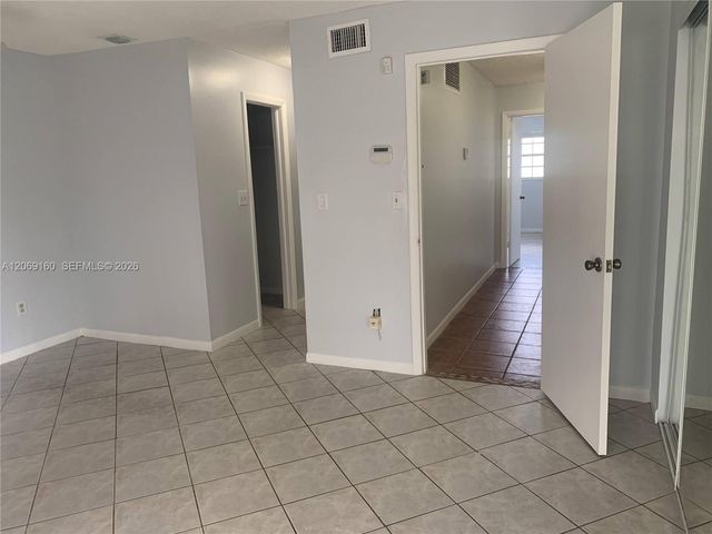 8380 SW 154th Avenue 57, Miami, FL 33193