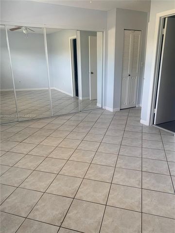 8380 SW 154th Avenue 57, Miami, FL 33193