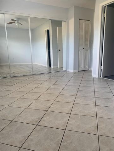 8380 SW 154th Avenue 57, Miami, FL 33193