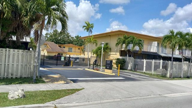 8380 SW 154th Avenue 57, Miami, FL 33193