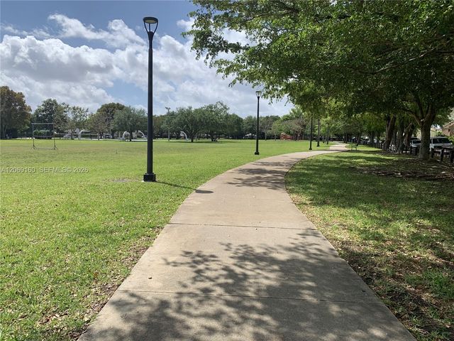 8380 SW 154th Avenue 57, Miami, FL 33193