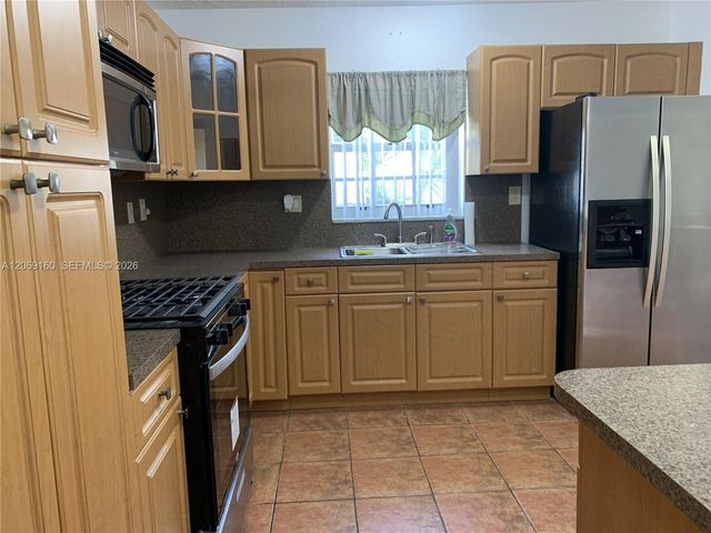 8380 SW 154th Avenue 57, Miami, FL 33193