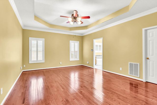 453 Stonemeadow Rd, Clarksville, TN 37043