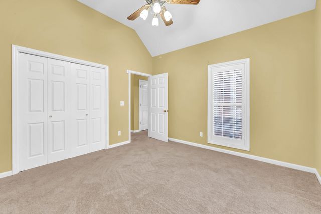 453 Stonemeadow Rd, Clarksville, TN 37043