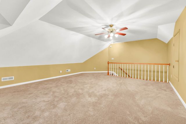 453 Stonemeadow Rd, Clarksville, TN 37043